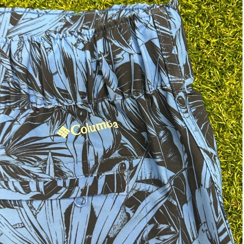 Columbia Sandy River Shorts Womens Large Blue Tropical Palm Print AK2470 3in